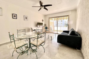 Spacious & refined apt with large terrace Wifi